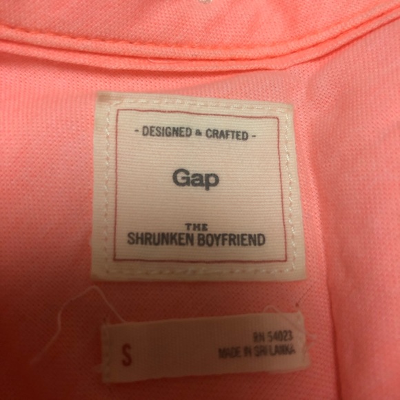 GAP coral button down shirt - Picture 2 of 3